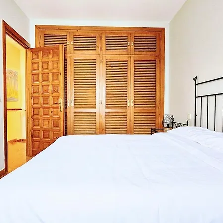 Cozy Townhouse Дом отдыха Марбелья